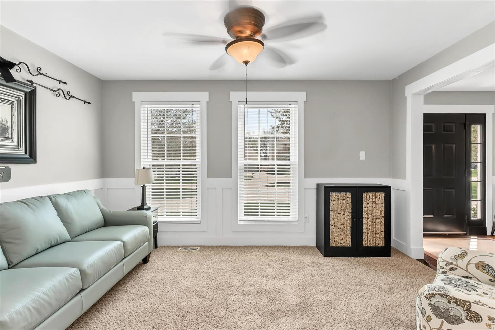 Twin Chimneys - Residential