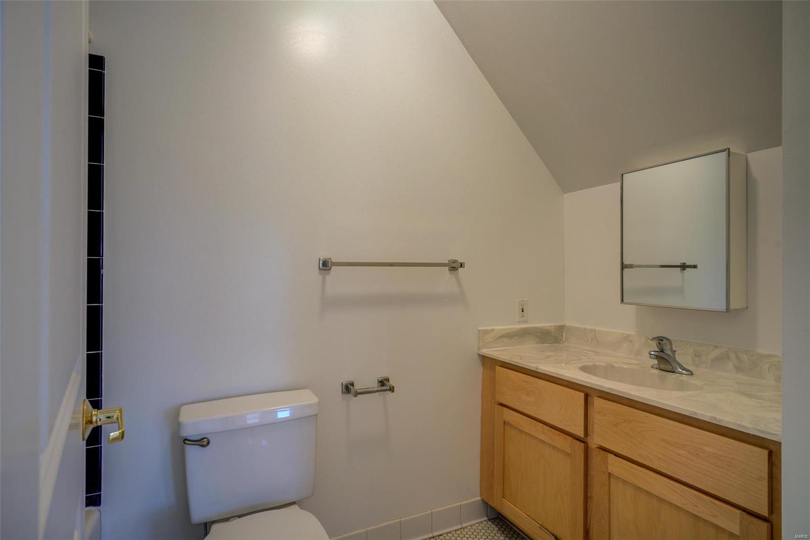 Peter Lindells 2nd Add - Residential Income