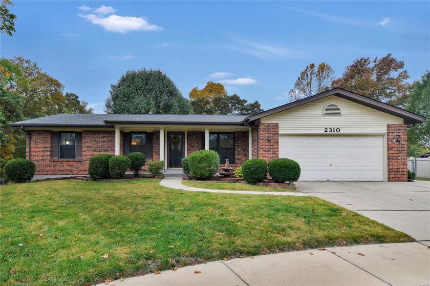 Fall in love with this fantastic 3BD, 3 bath, RANCH home in the desirable New England Town neighborhood. This home sits on a private culdesac large (.25 AC) lot, beautiful fenced yard backing to Cliff Cave Park. The inviting, spacious living room is light & open. The masonry gas fireplace is the focal point of the comfortable family room,  then continue to the 4 season room surrounded by windows overlooking the fenced, level backyard. The open kitchen has tile floors, sleek black appliances, gas stove, center island & windows over the corner sink. The master bedroom suite has ensuite full bath; 2 add’l Bedrooms and a full bath complete the main floor. Finished lower level is a perfect entertaining space; large wet bar & rec room (there's even space for a ping/pong or pool table) and offers add’l sleeping space or den, full bath & ample storage. Enjoy the subdivision amenities: pool, tennis, basketball & volleyball courts, clubhouse & swing-set.  Cliff Cave Park just minutes away. Additional Rooms: Sun Room
