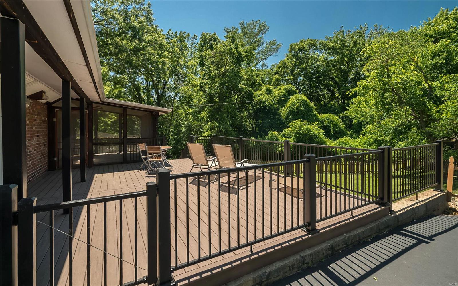 Westbury Manor 6 - Residential