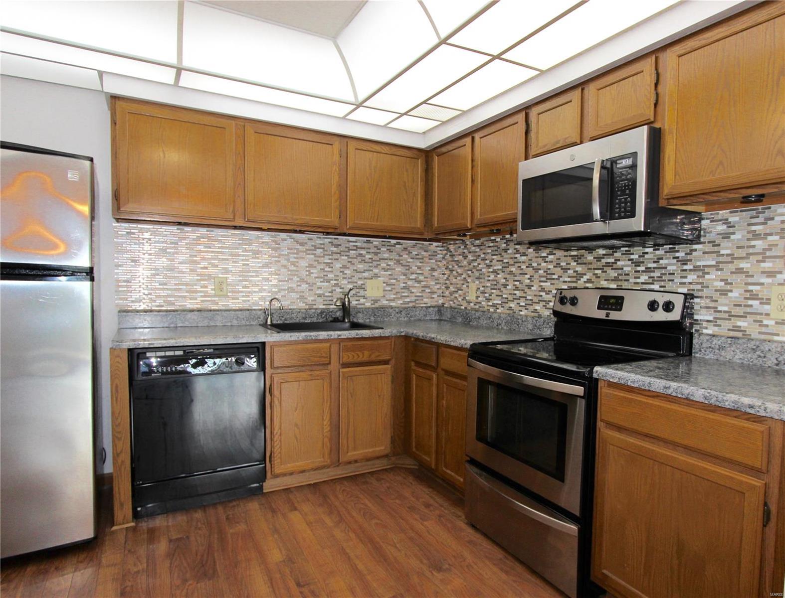 Somerset Place Condominum 3 - Residential