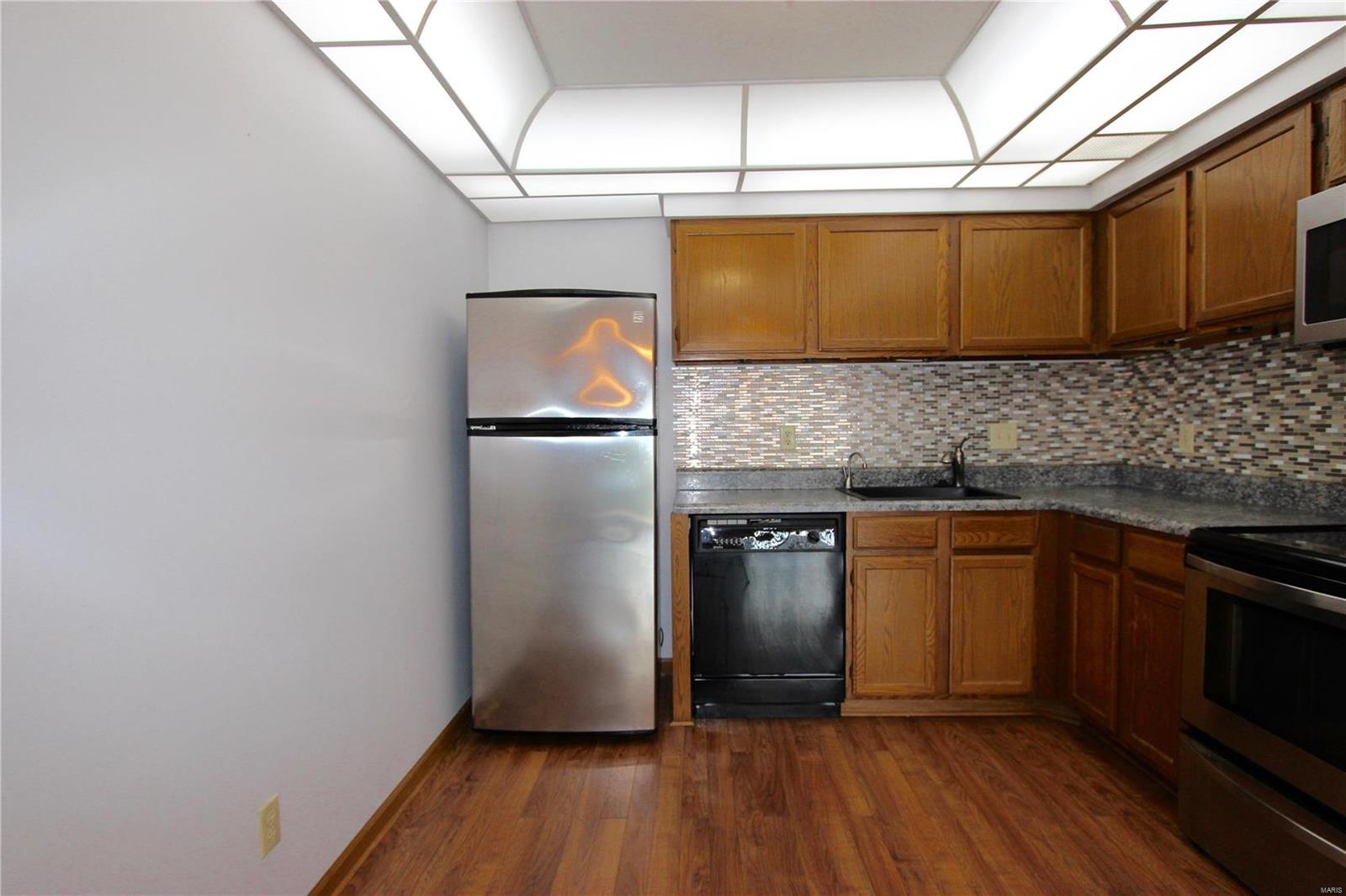 Somerset Place Condominum 3 - Residential