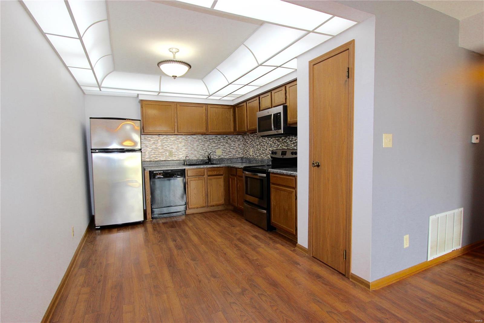 Somerset Place Condominum 3 - Residential