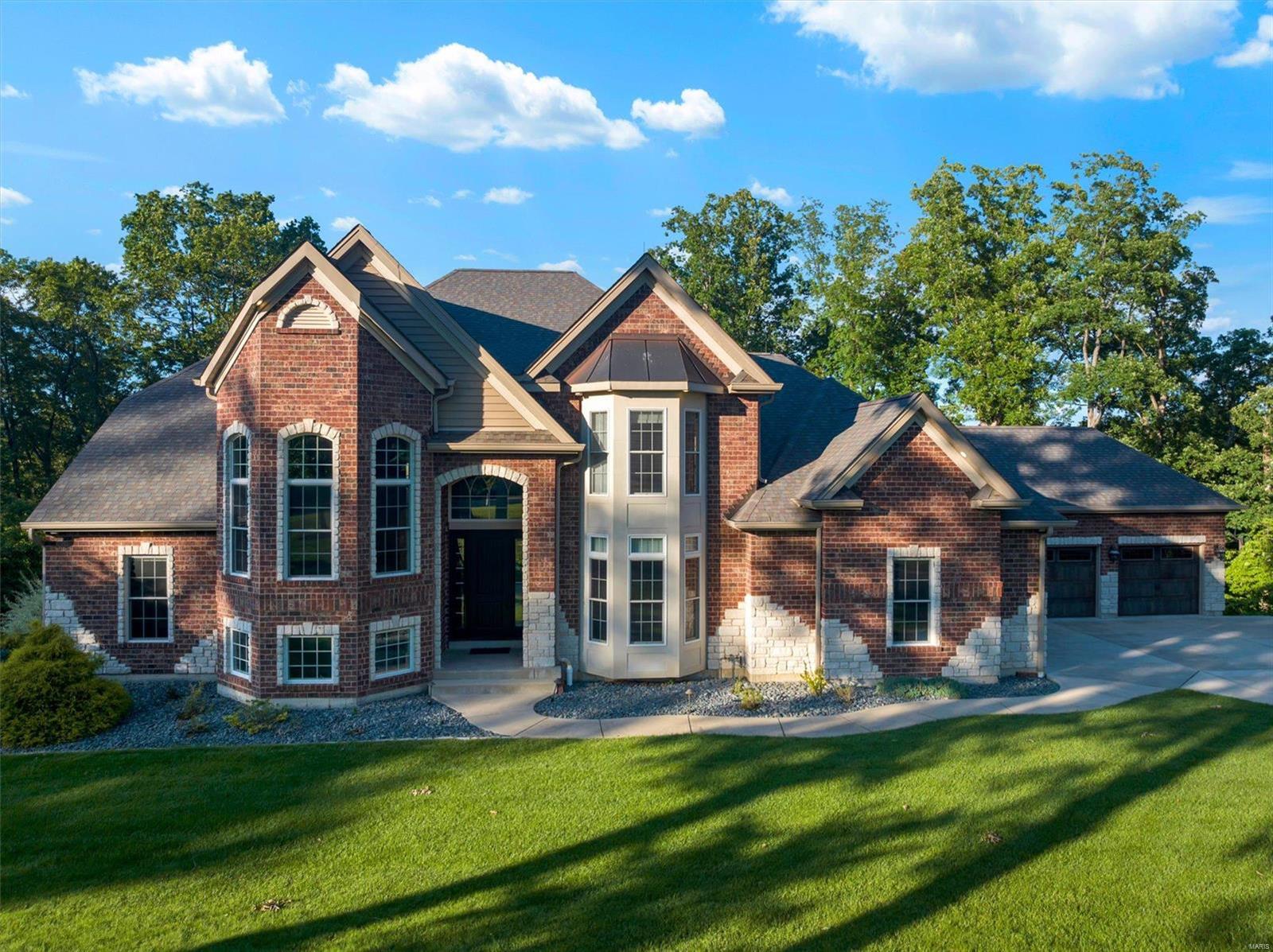 Photo 16 of 96 of 40 Grand Meridien Forest Drive house