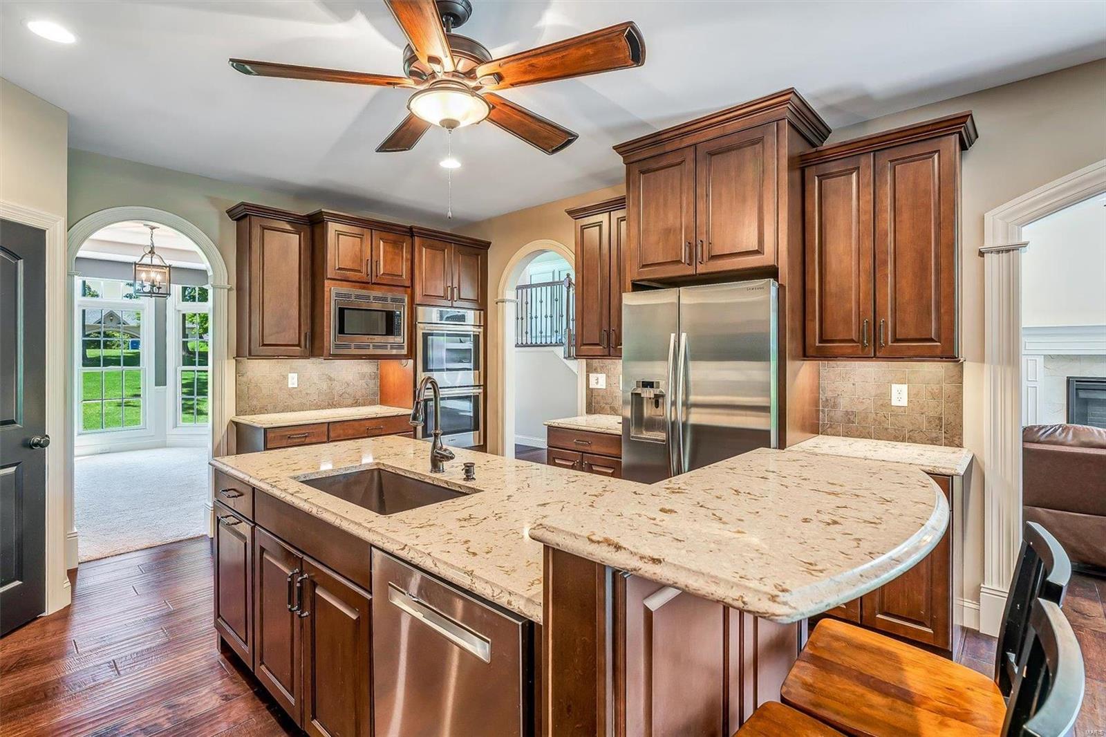 Photo 56 of 96 of 40 Grand Meridien Forest Drive house