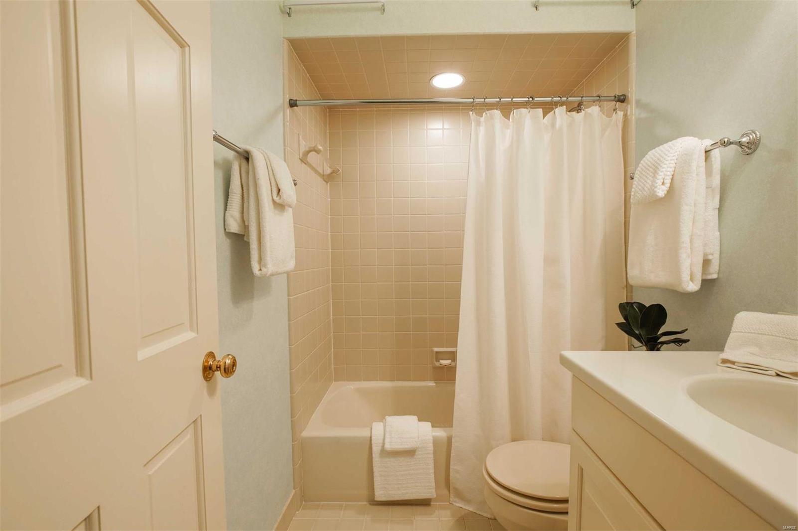 Upper Price Road - Residential