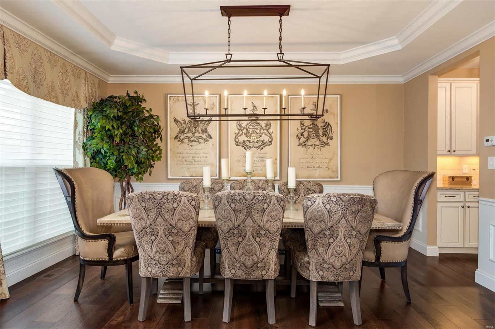 Belle Maison - Residential