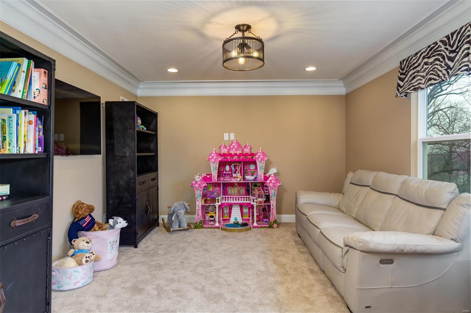 Belle Maison - Residential