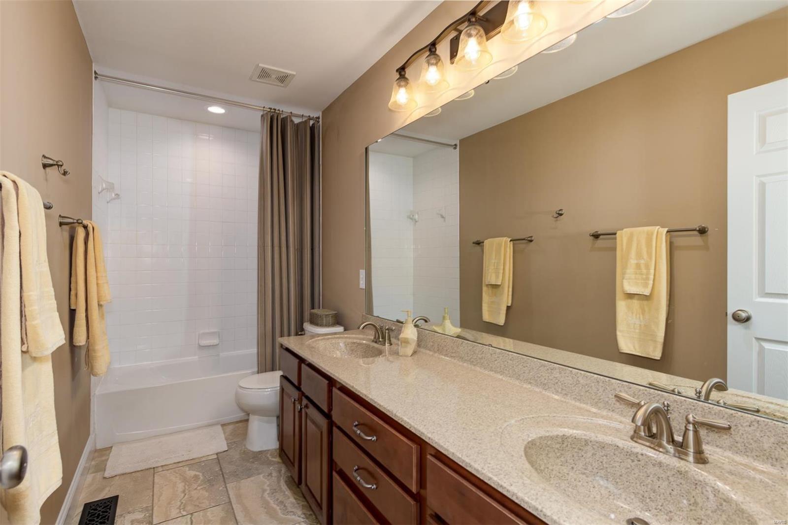 Belle Maison - Residential