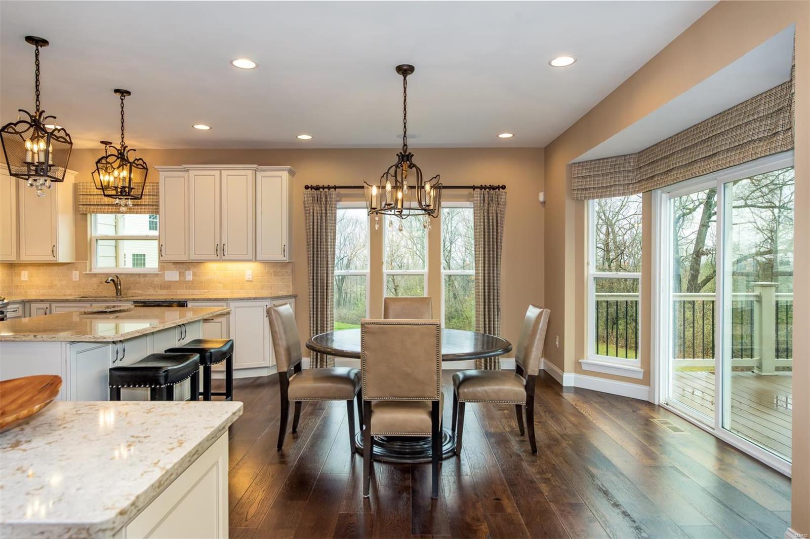 Belle Maison - Residential