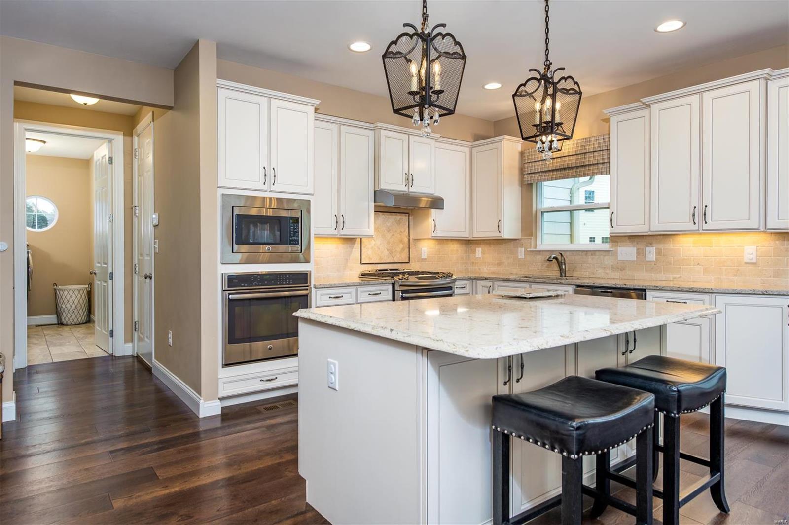 Belle Maison - Residential