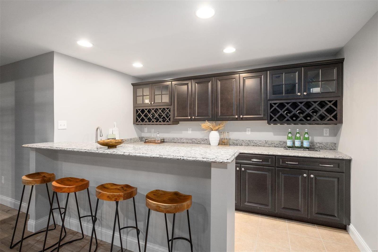 Woods Of Ladue The - Residential