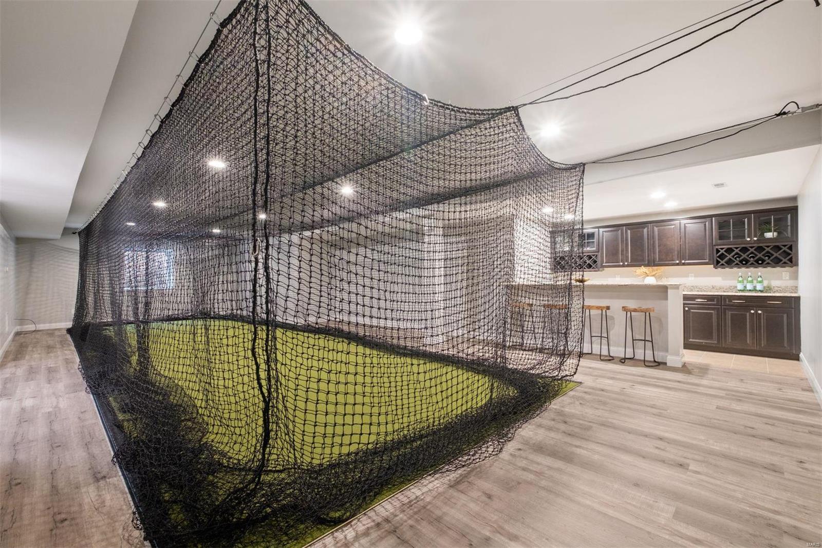 Woods Of Ladue The - Residential