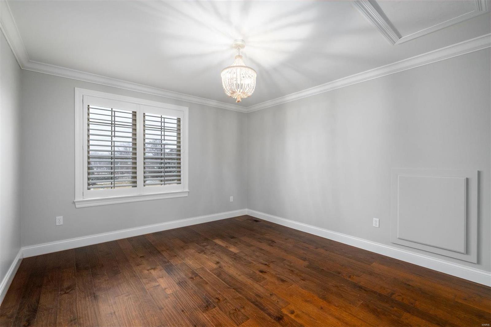 Woods Of Ladue The - Residential