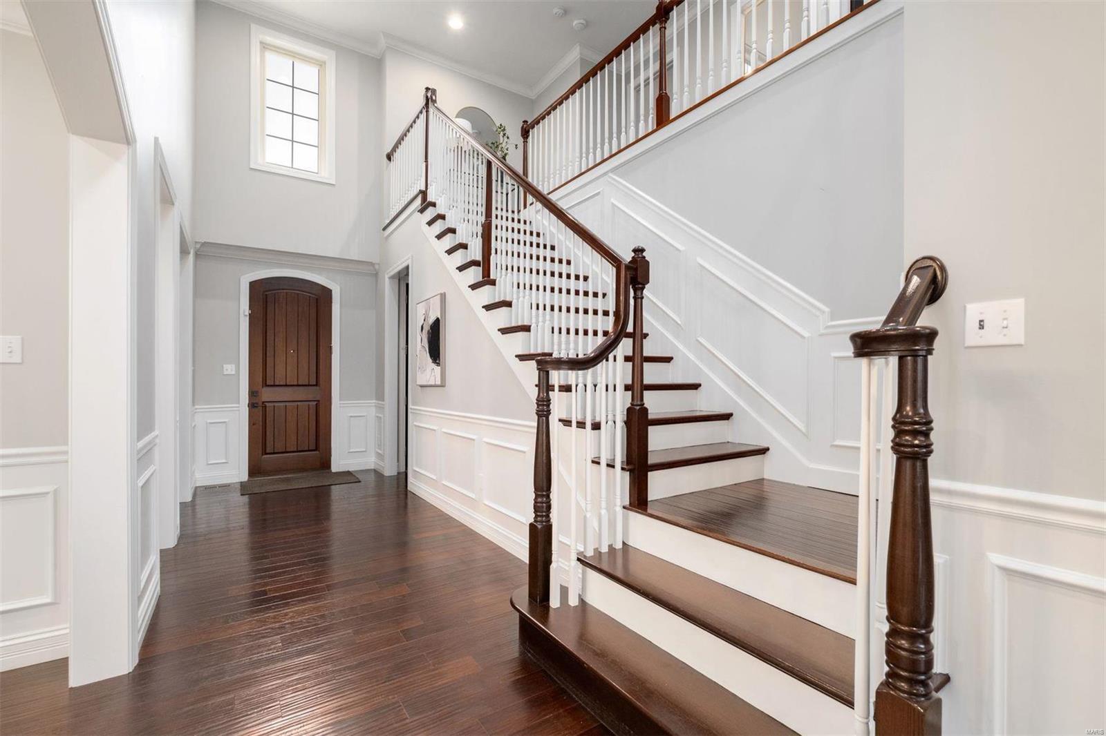 Woods Of Ladue The - Residential