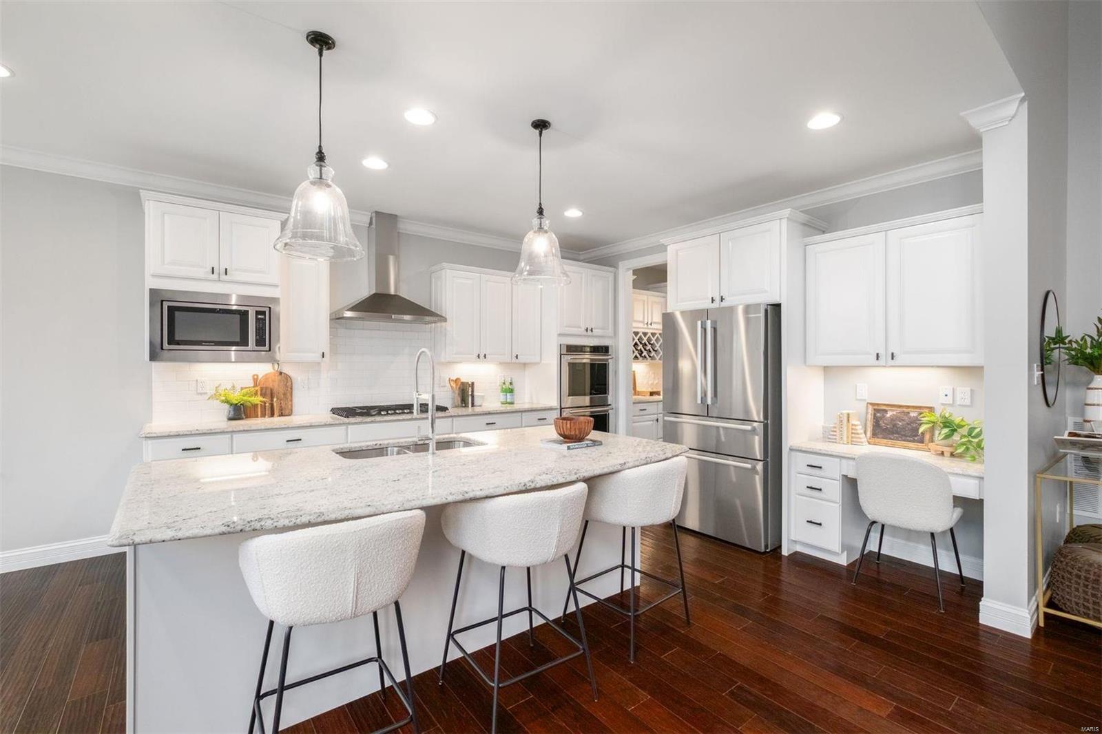 Woods Of Ladue The - Residential