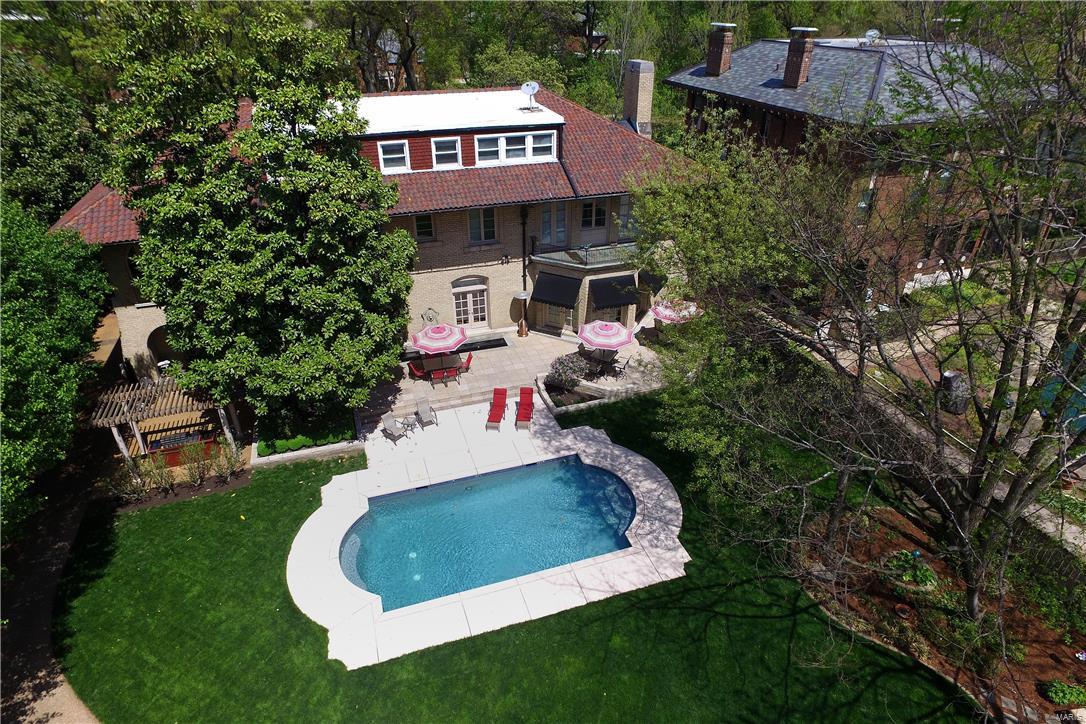 Kingsbury Place - Residential