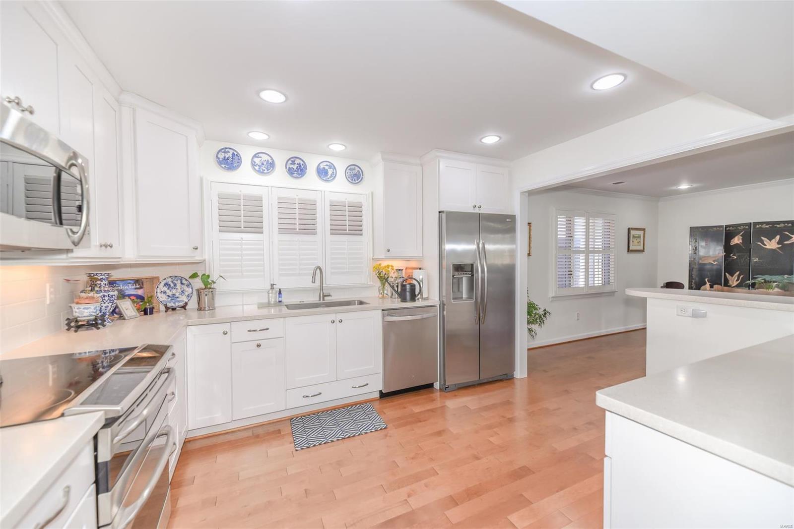 Essex Place Condo - Residential