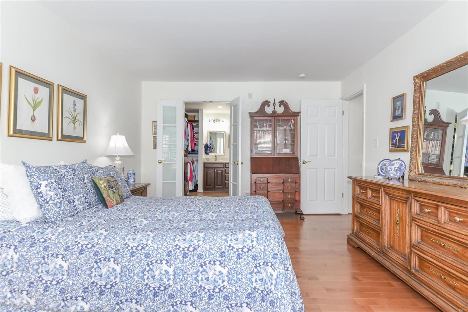 Essex Place Condo - Residential