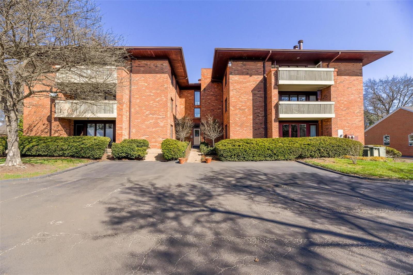 Essex Place Condo - Residential