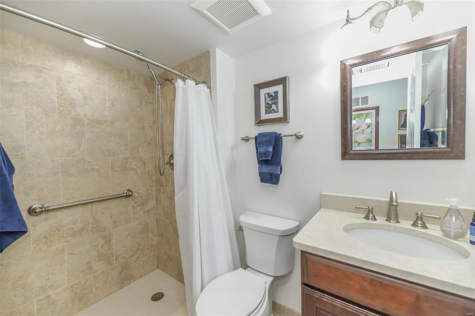 Essex Place Condo - Residential