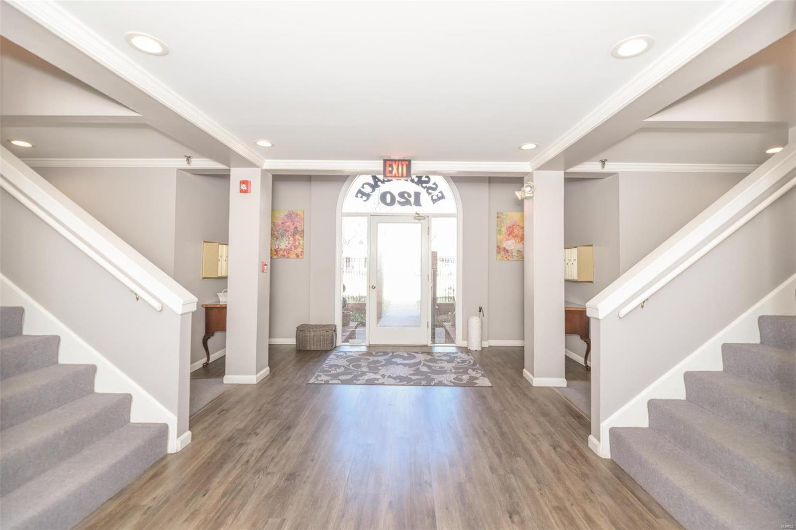 Essex Place Condo - Residential