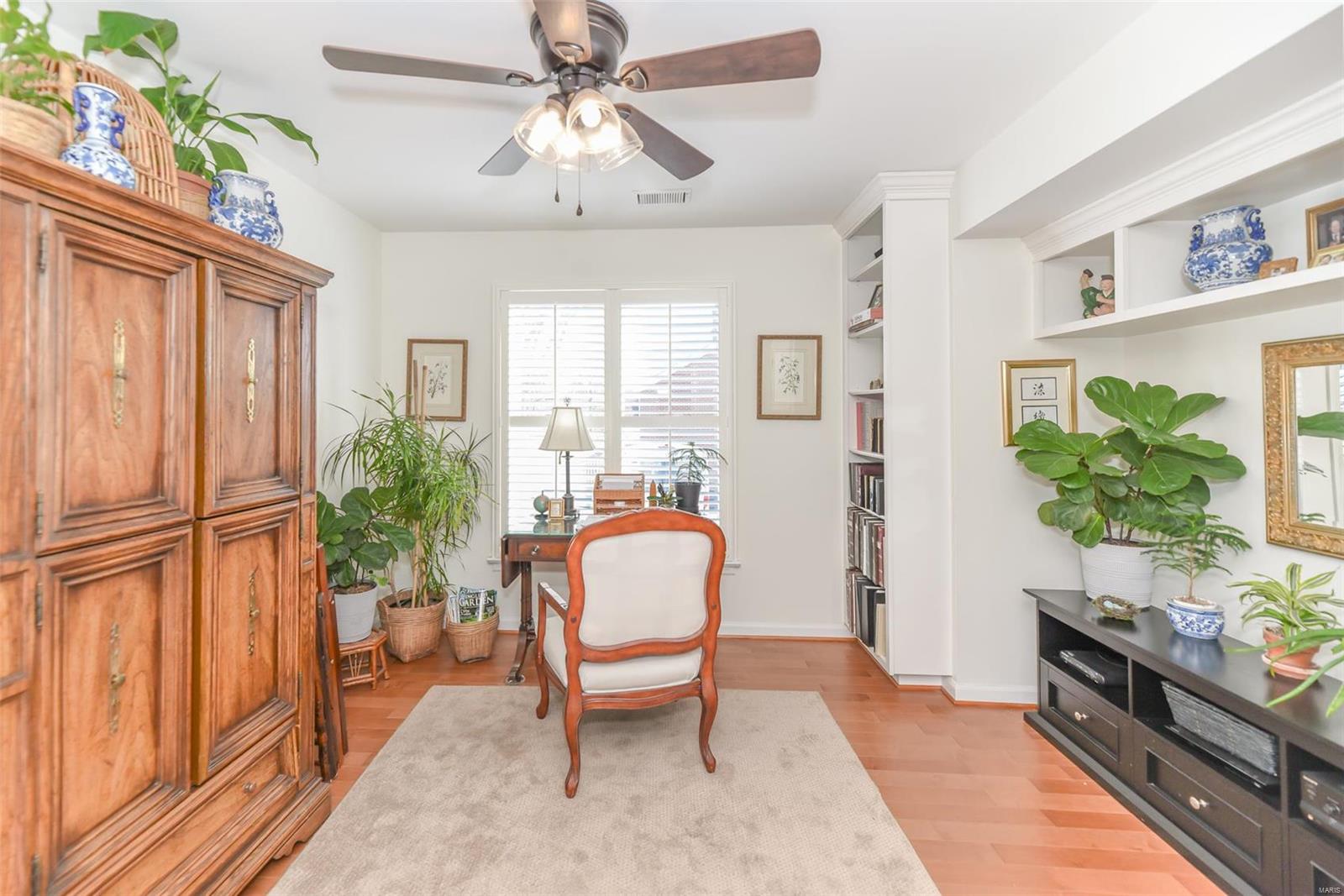 Essex Place Condo - Residential