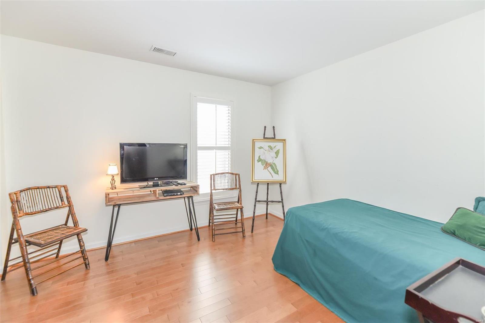 Essex Place Condo - Residential