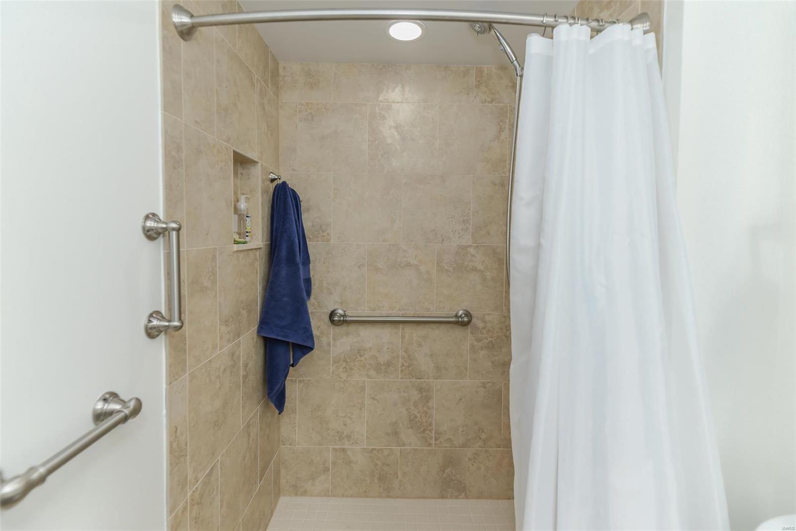 Essex Place Condo - Residential