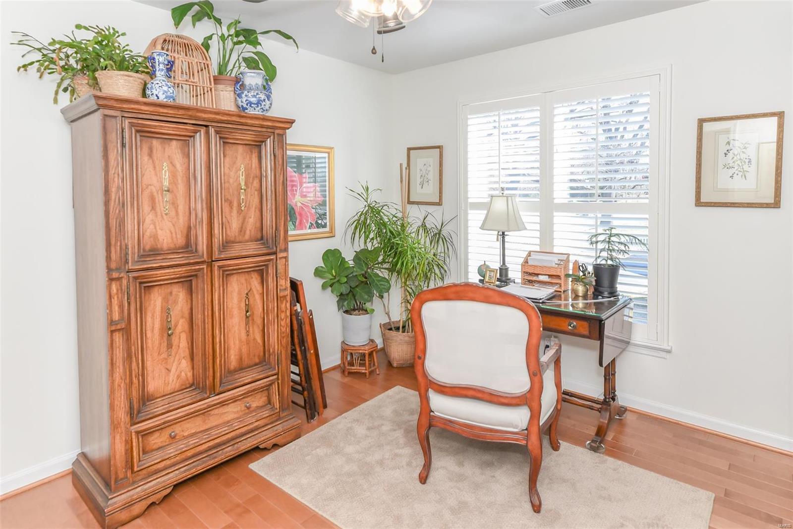 Essex Place Condo - Residential