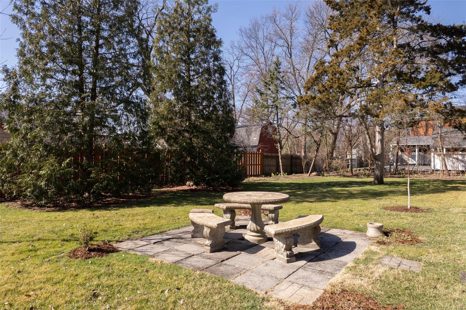 Essex Place Condo - Residential