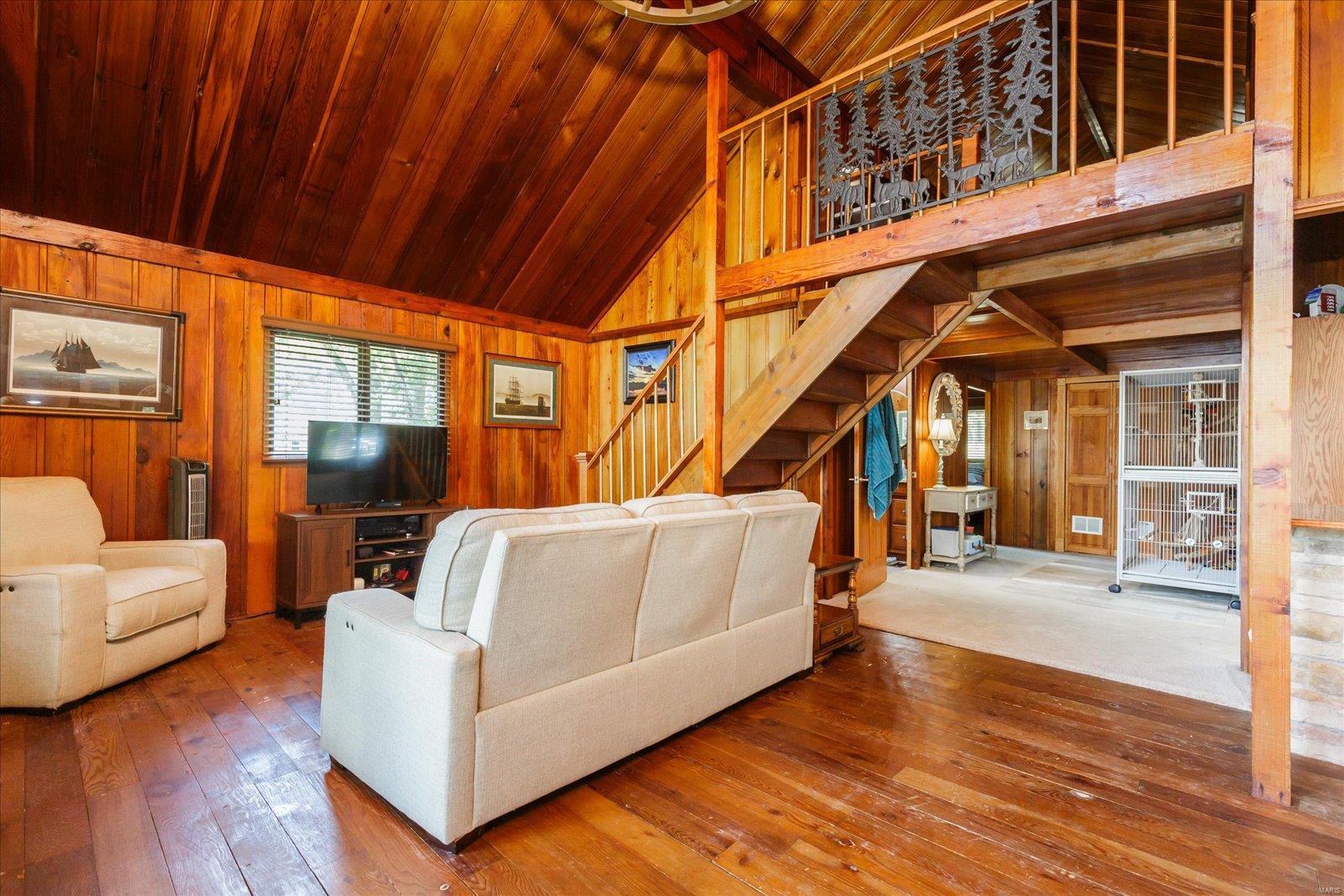 Photo 14 of 63 of 1382 Osage Road house