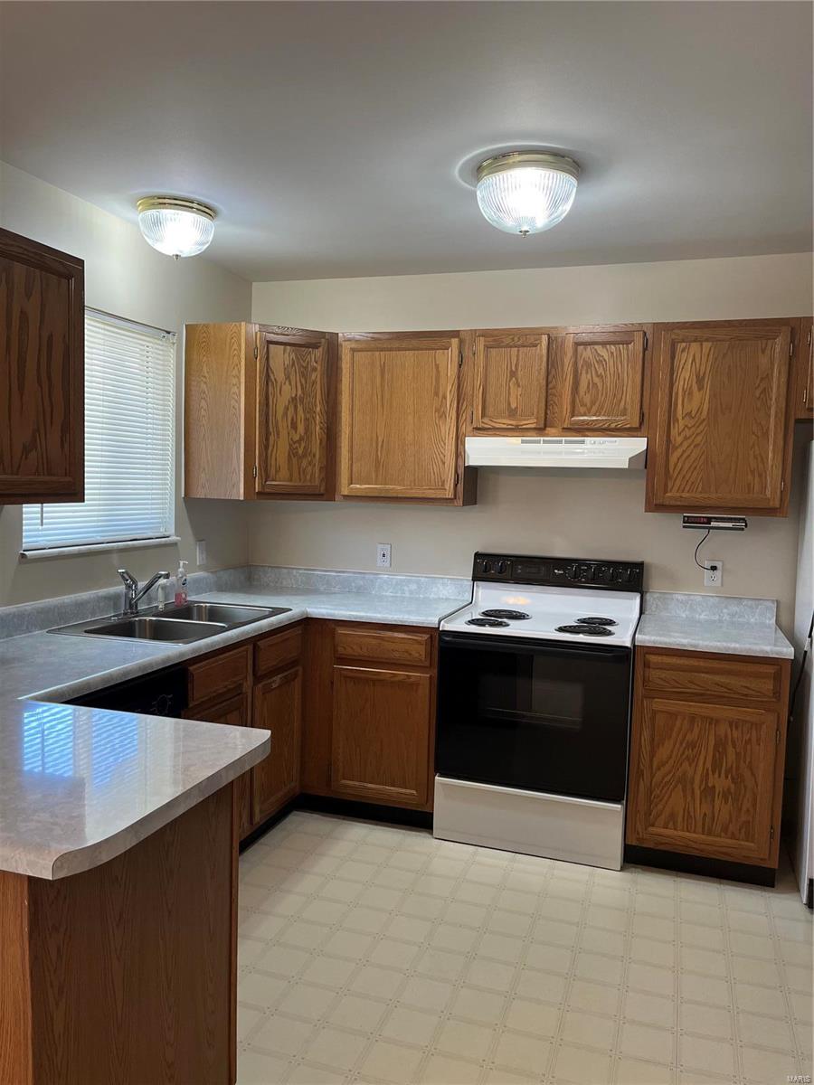 Chateau Woods - Residential