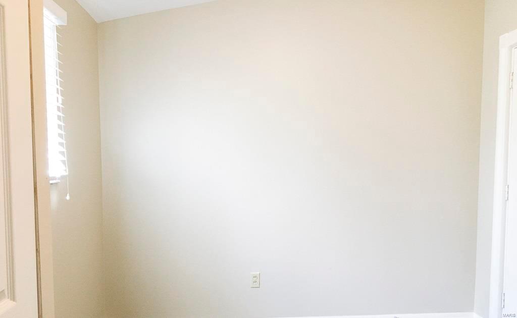 Robinwood 8 - Residential Lease