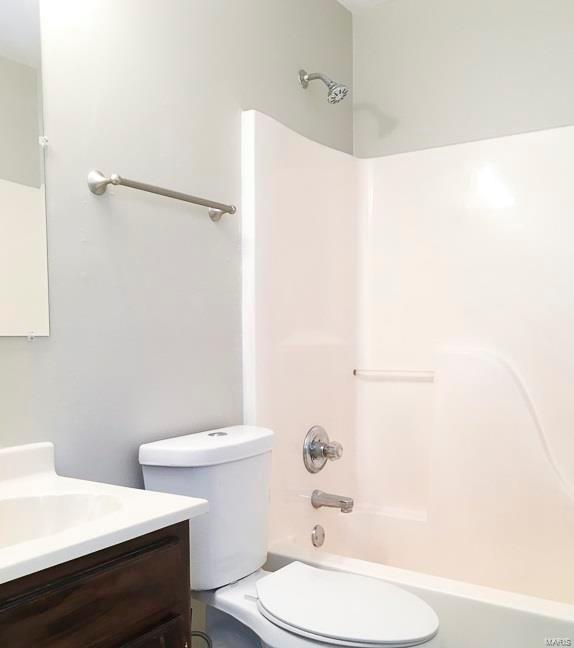 Robinwood 8 - Residential Lease