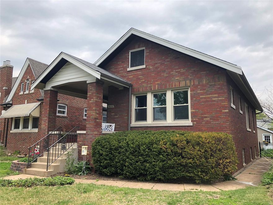 Wonderfully updated brick bungalow in Southampton. Updated kitchen, updated baths, freshly painted, newly installed lighting, and more! You are greeted by a lovely, covered front porch that leads to a spacious living room featuring hardwood floors and two stained glass windows flanking the brick fireplace. Dining room also features hardwood floors, fresh paint, and new lighting. Kitchen has new stainless steel appliances, granite countertops (including convenient breakfast bar), new hardware, and lighting. Main level rounded out by two bedrooms with hardwood floors, French door entry, and lovely bath. Lower level adds so much space and value with a sweet rec room, large third bedroom, equipped laundry, and updated bath. Nice private entry to lower level. Covered back porch leads to a landscaped, private, fenced yard with garage parking! Heating and cooling from 2012. Insulated windows throughout. Great house on a dreamy and quiet one way street!