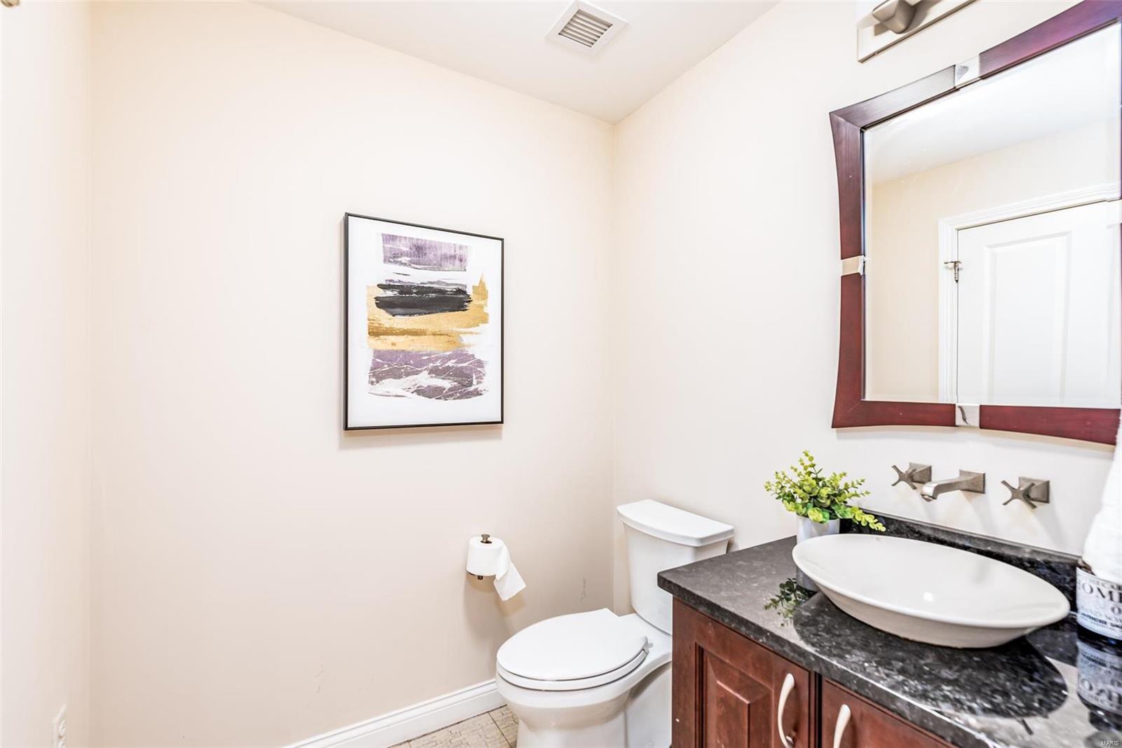 Park East Tower - Residential