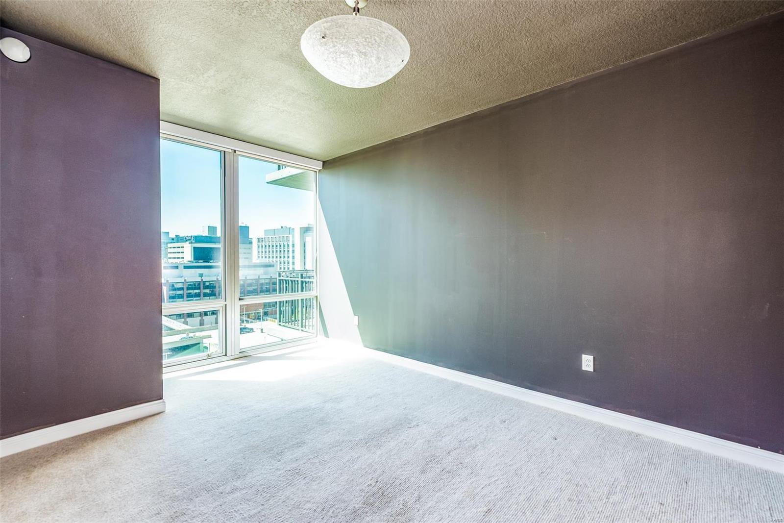 Park East Tower - Residential