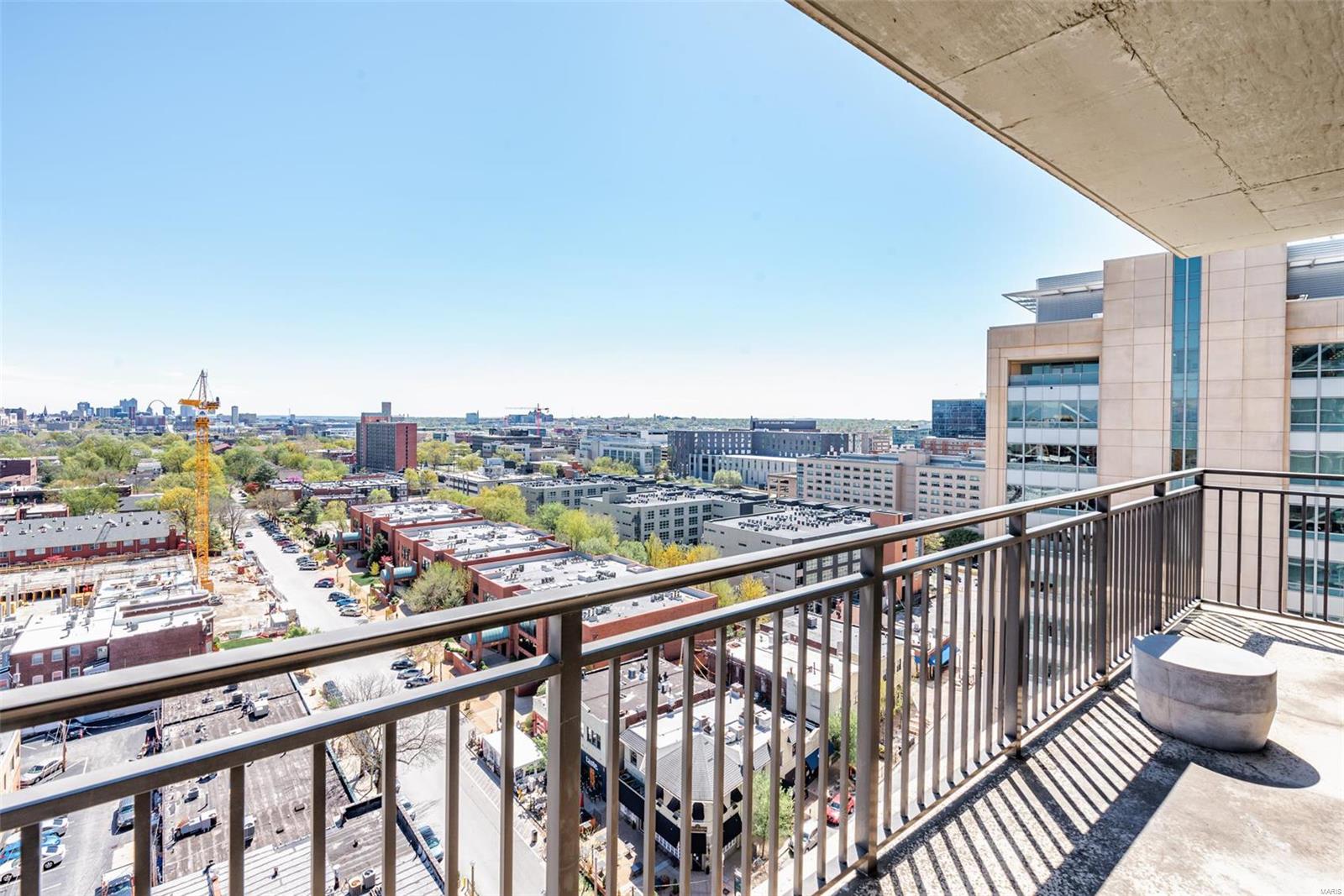 Park East Tower - Residential