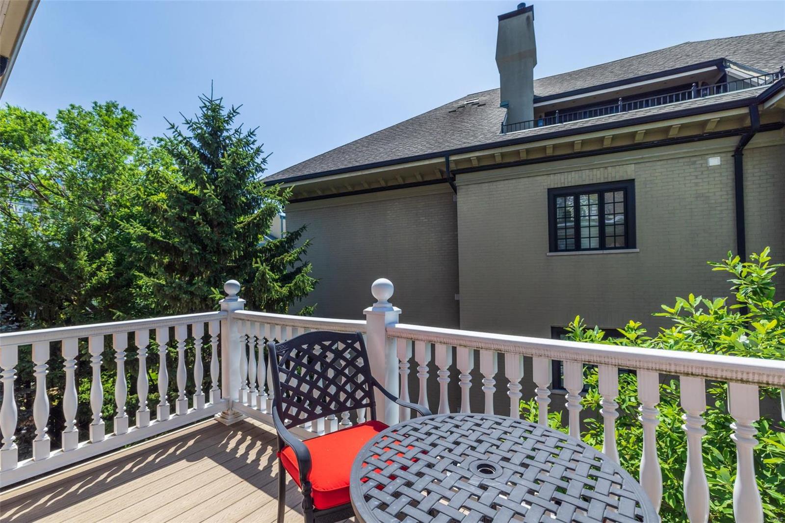 Richmond Place Condo - Residential