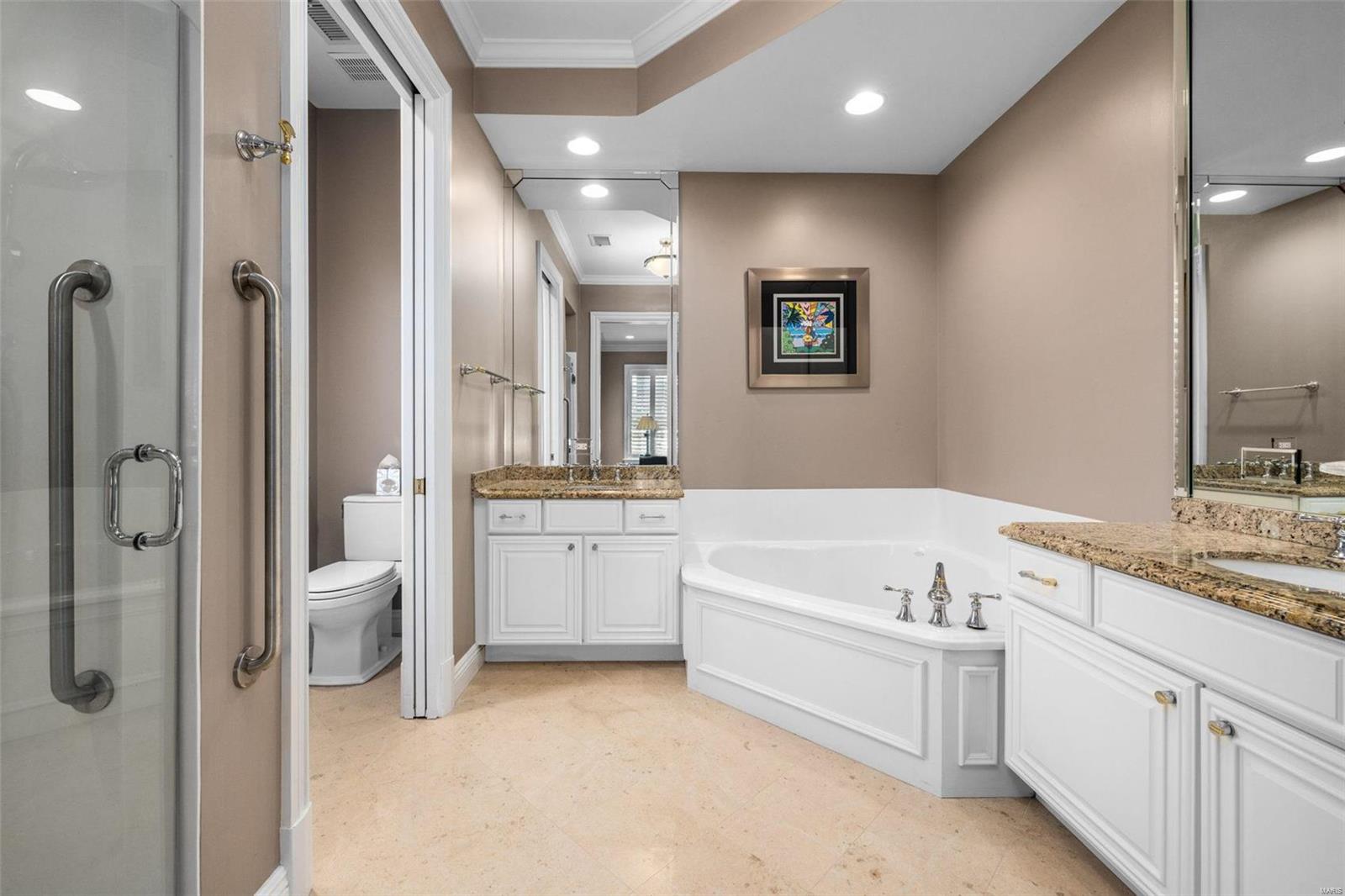 Richmond Place Condo - Residential