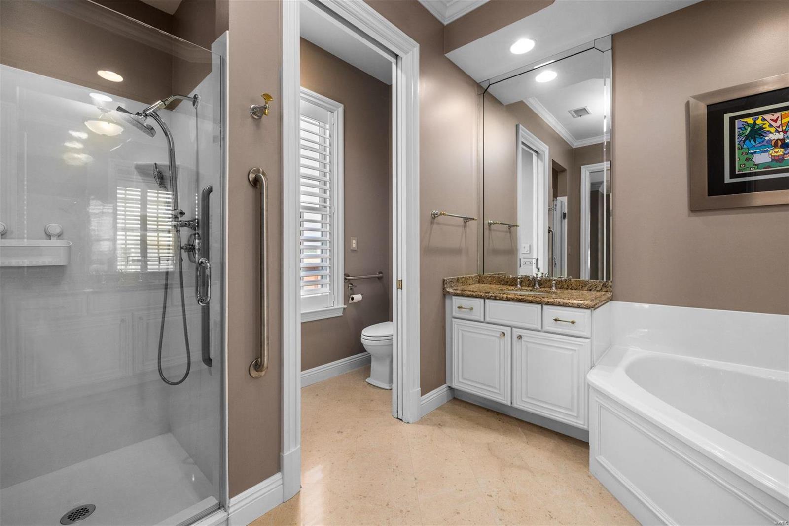 Richmond Place Condo - Residential