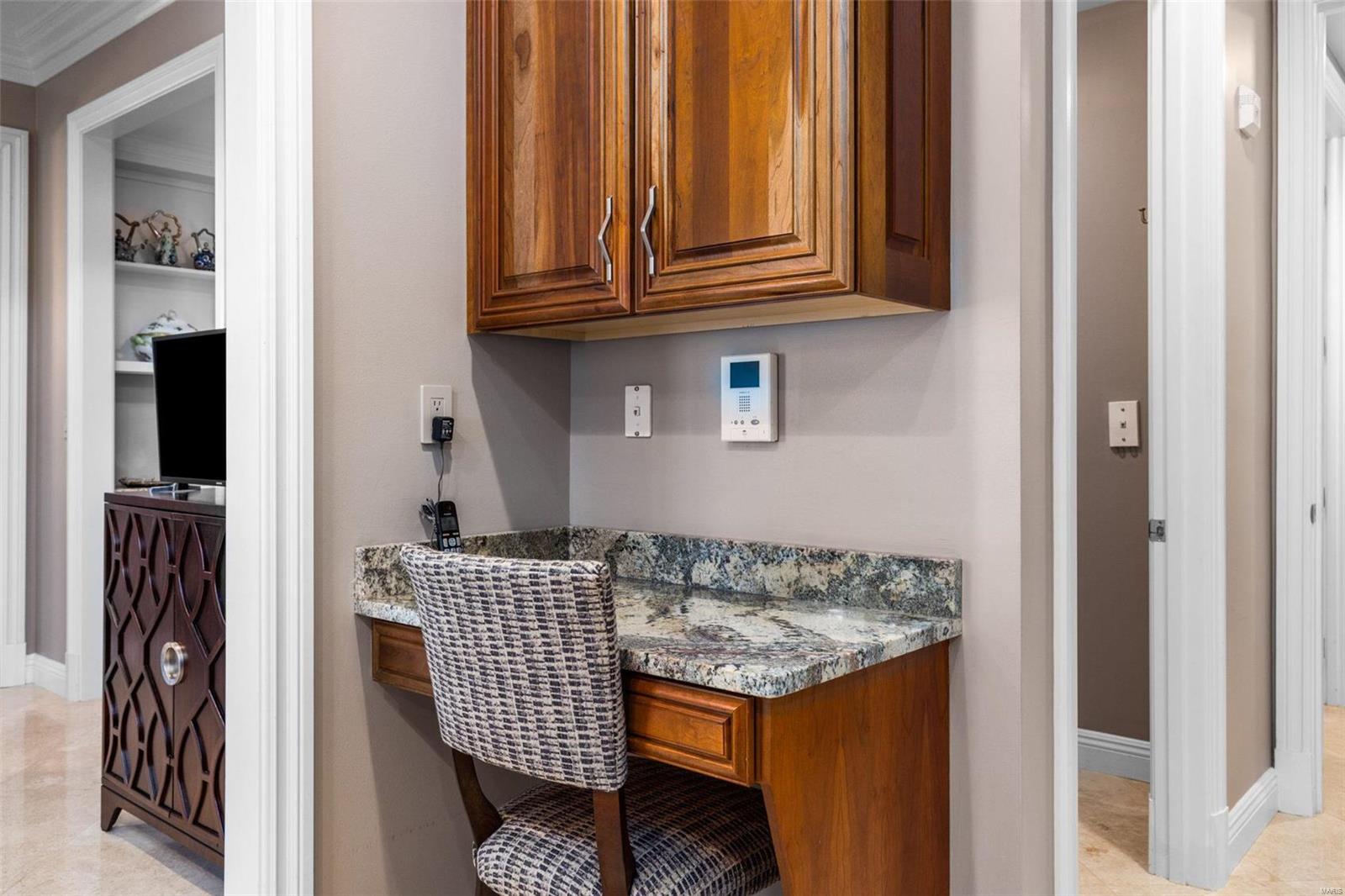 Richmond Place Condo - Residential