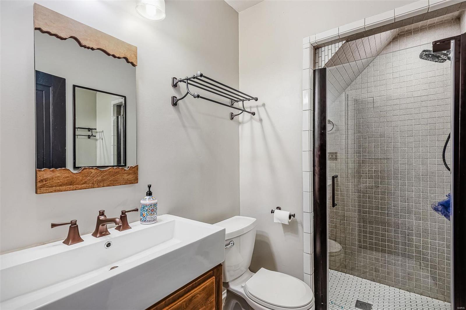 Country Club Court - Residential