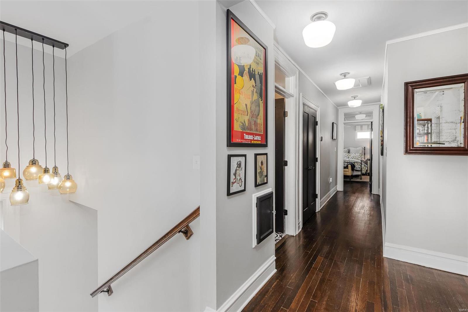 Country Club Court - Residential