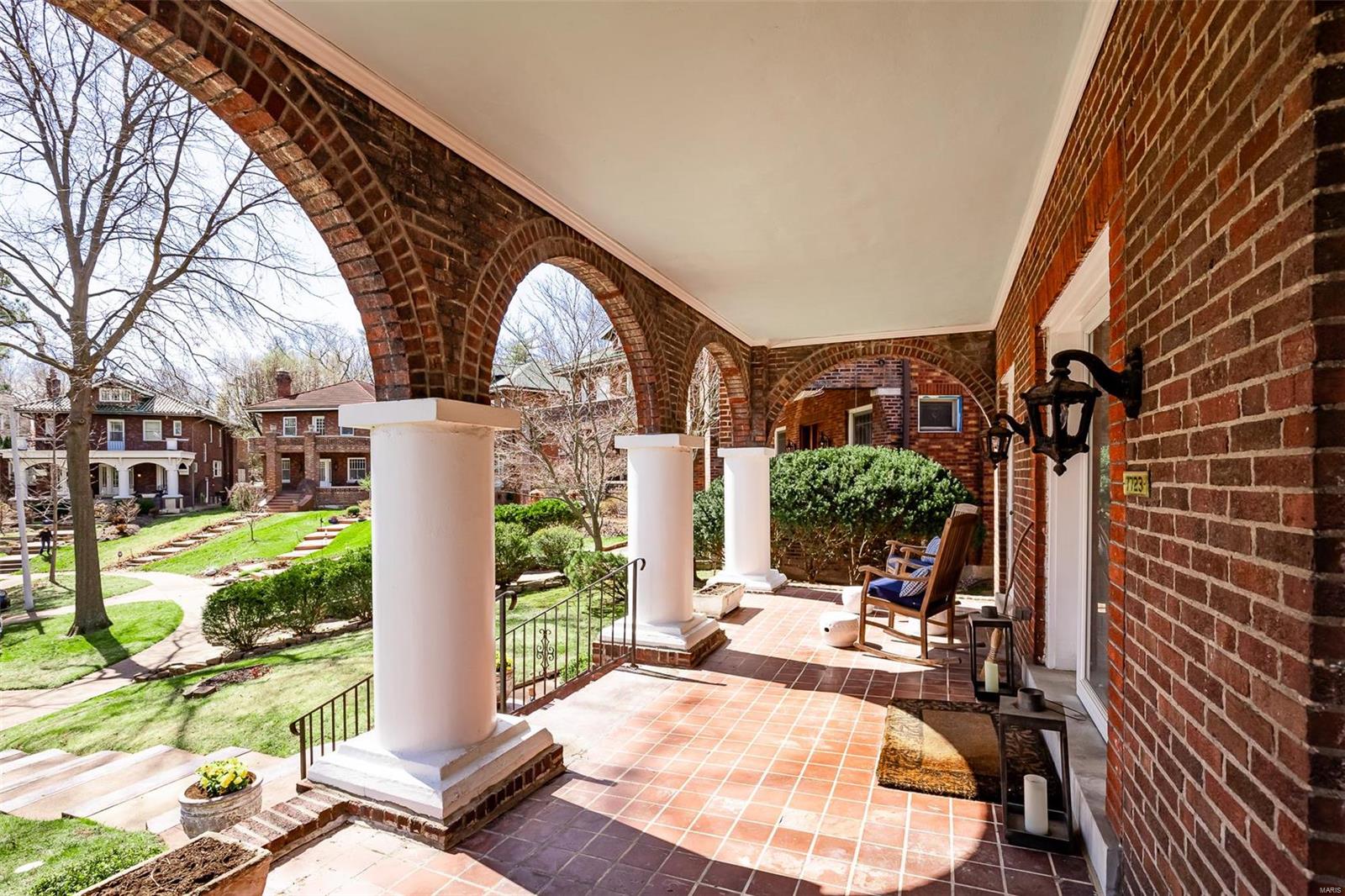 Country Club Court - Residential