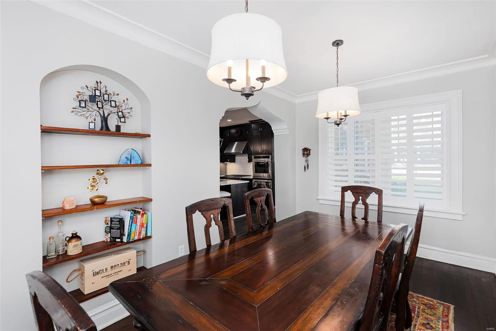 Country Club Court - Residential