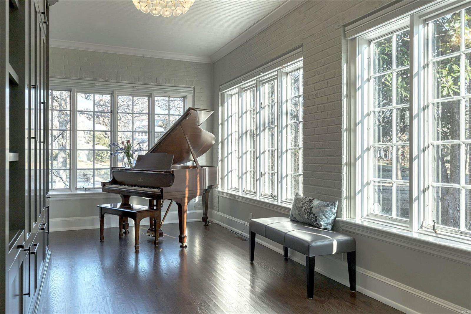 Skinker Heights - Residential