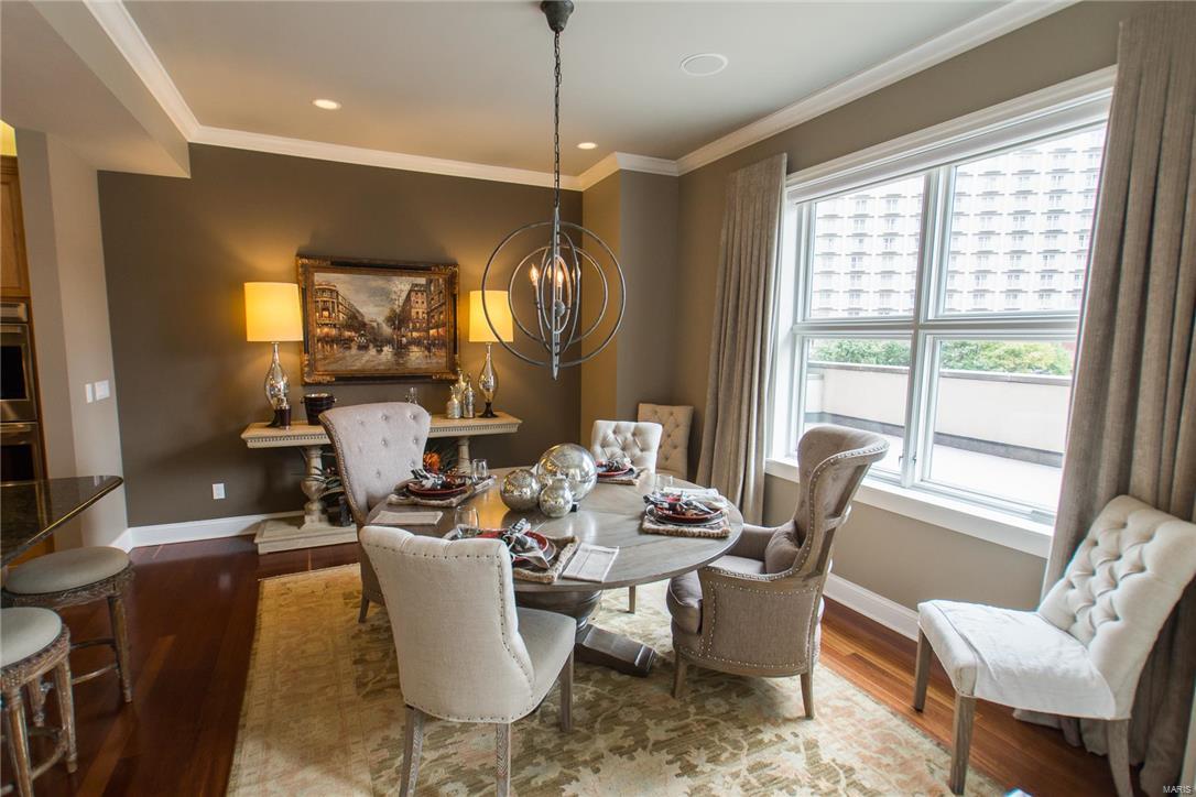 Crescent Condo - Residential