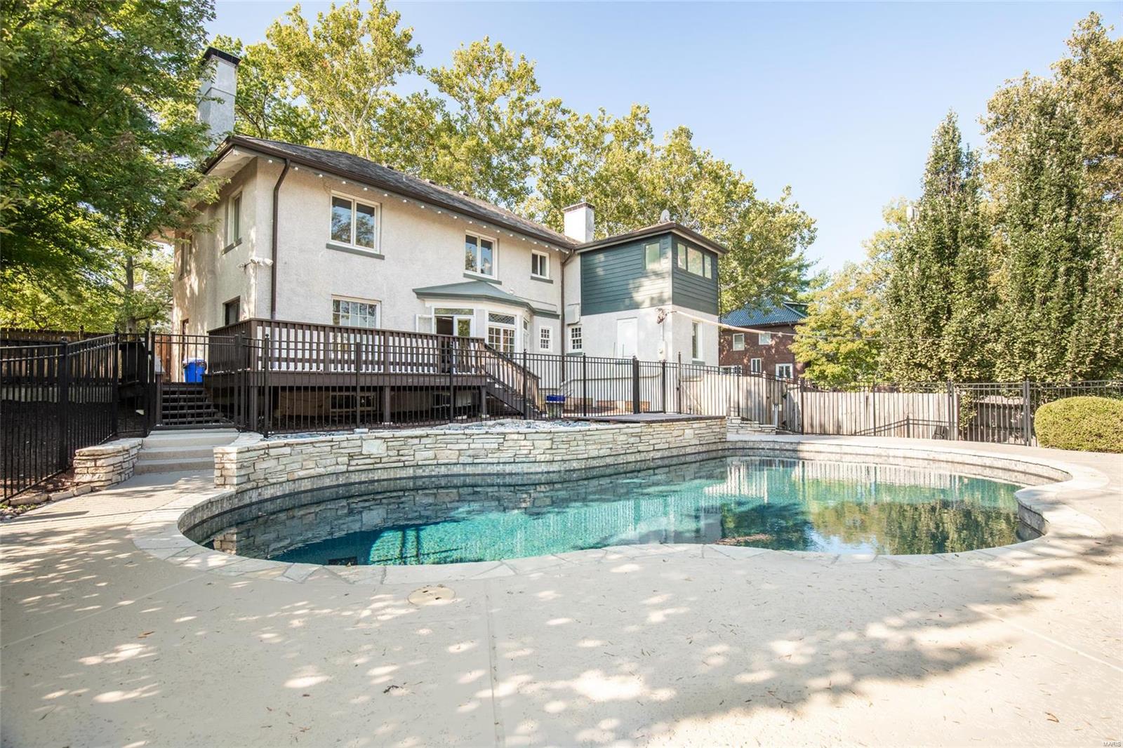 Hillcrest - Residential